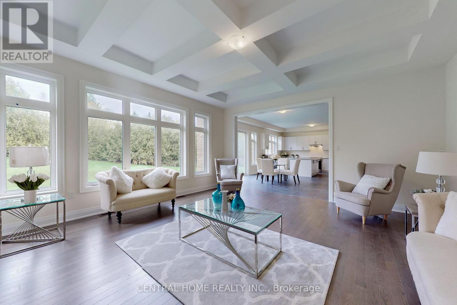 27 Upbound Court, East Gwillimbury, Ontario  L9N 0E5 - Photo 7 - N12980706