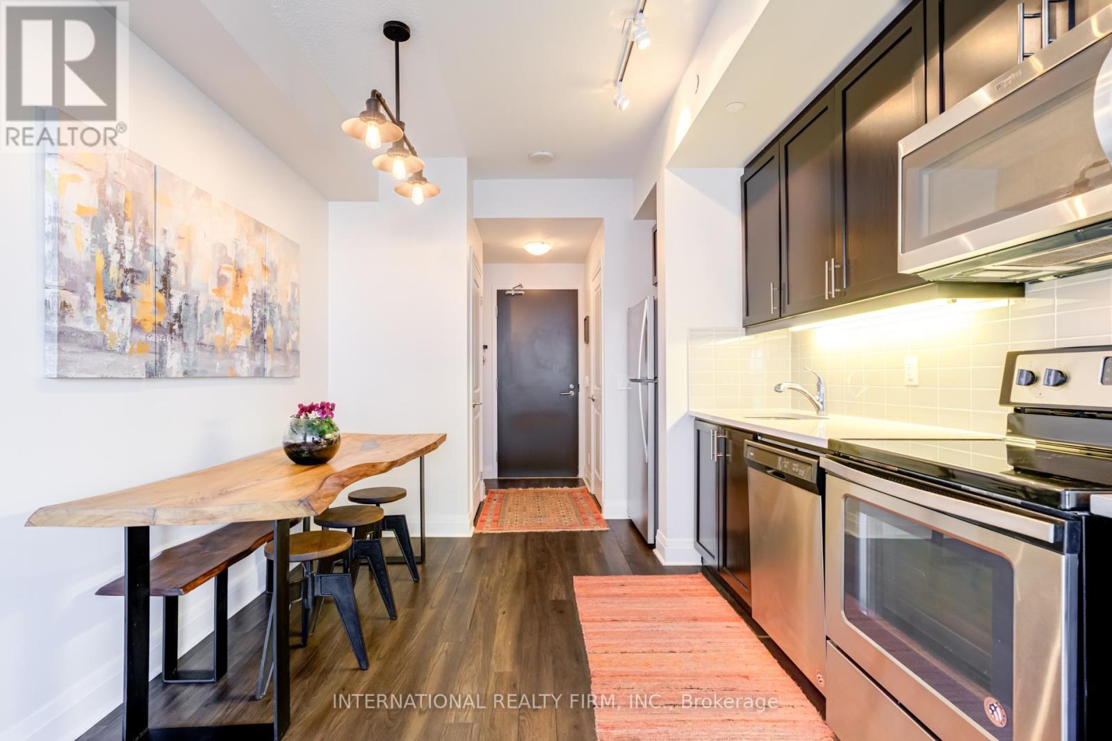 1111 - 17 Zorra Street, Toronto, Ontario  M8Z 0C8 - Photo 12 - W12980720