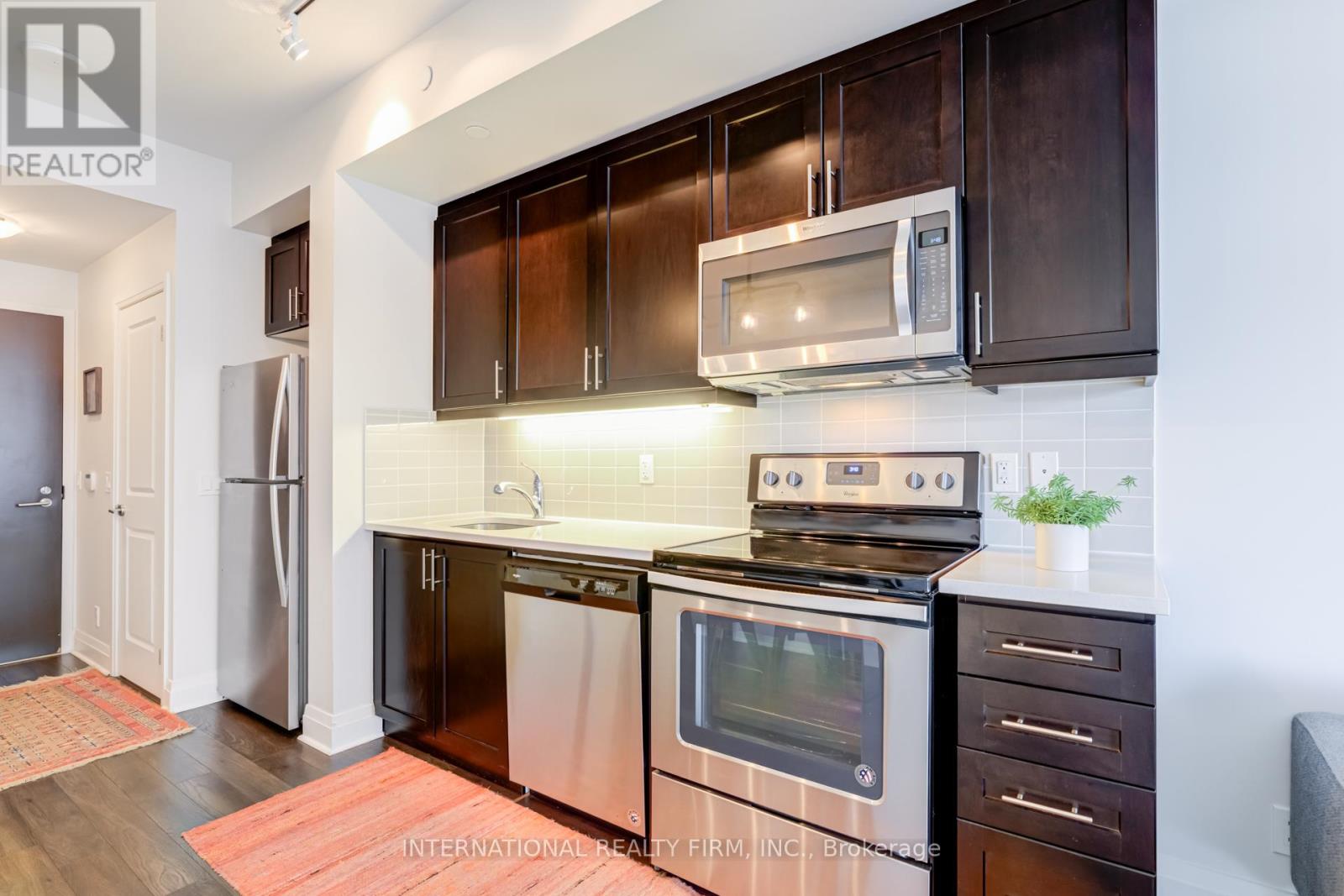 1111 - 17 Zorra Street, Toronto, Ontario  M8Z 0C8 - Photo 13 - W12980720