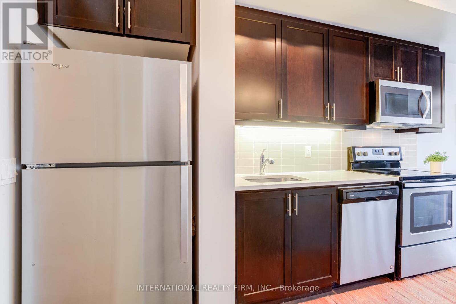 1111 - 17 Zorra Street, Toronto, Ontario  M8Z 0C8 - Photo 15 - W12980720