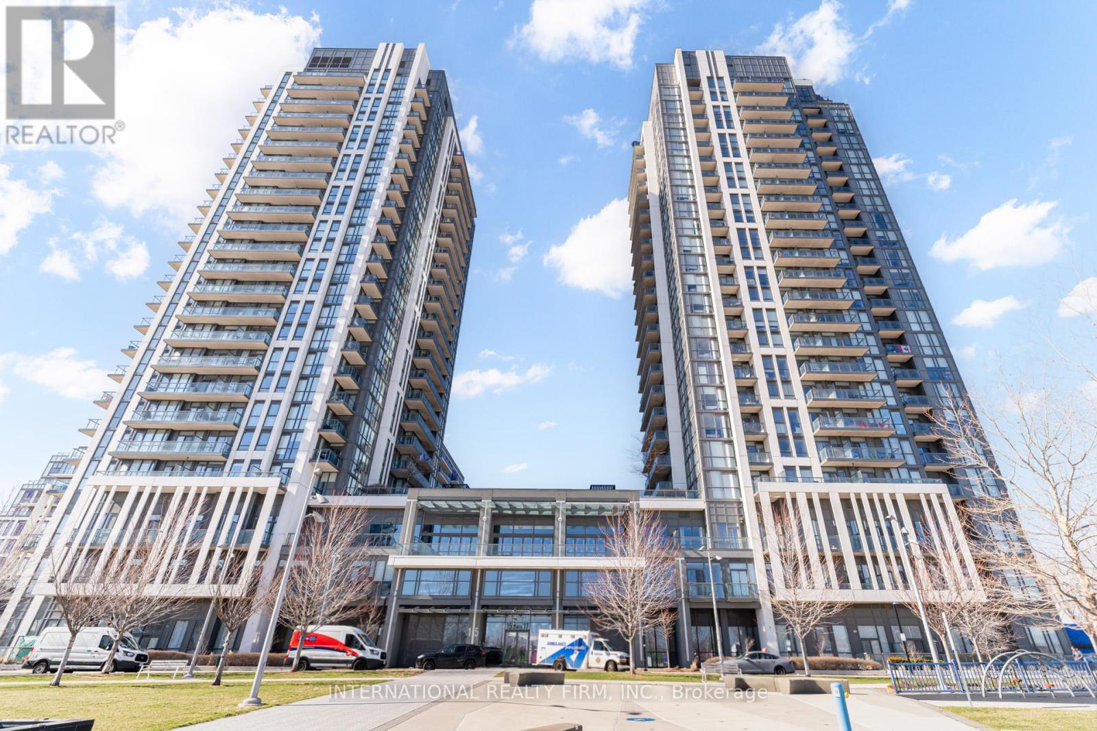 1111 - 17 Zorra Street, Toronto, Ontario  M8Z 0C8 - Photo 2 - W12980720