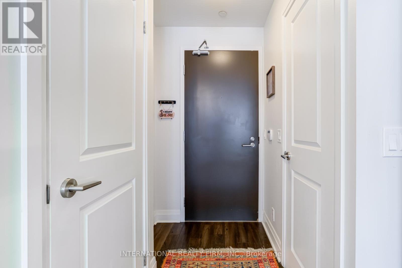 1111 - 17 Zorra Street, Toronto, Ontario  M8Z 0C8 - Photo 6 - W12980720