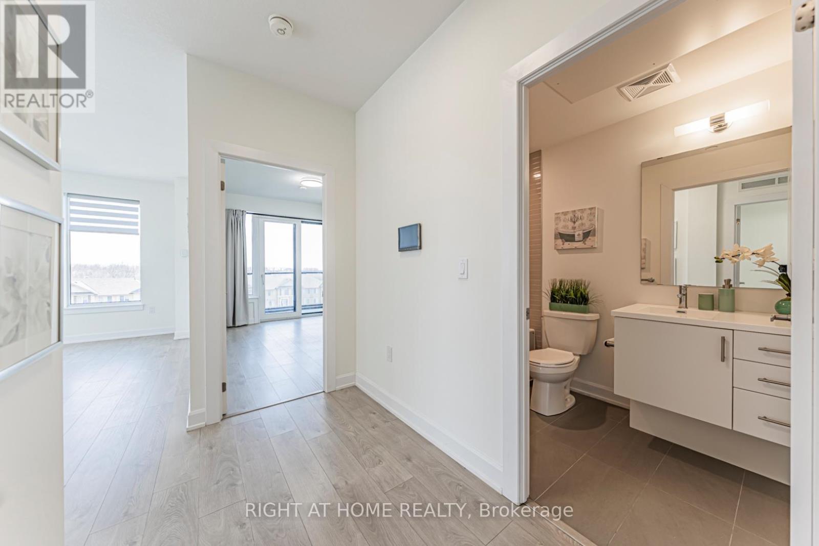 524 - 3200 William Coltson Avenue, Oakville, Ontario  L6H 7W6 - Photo 12 - W12980722