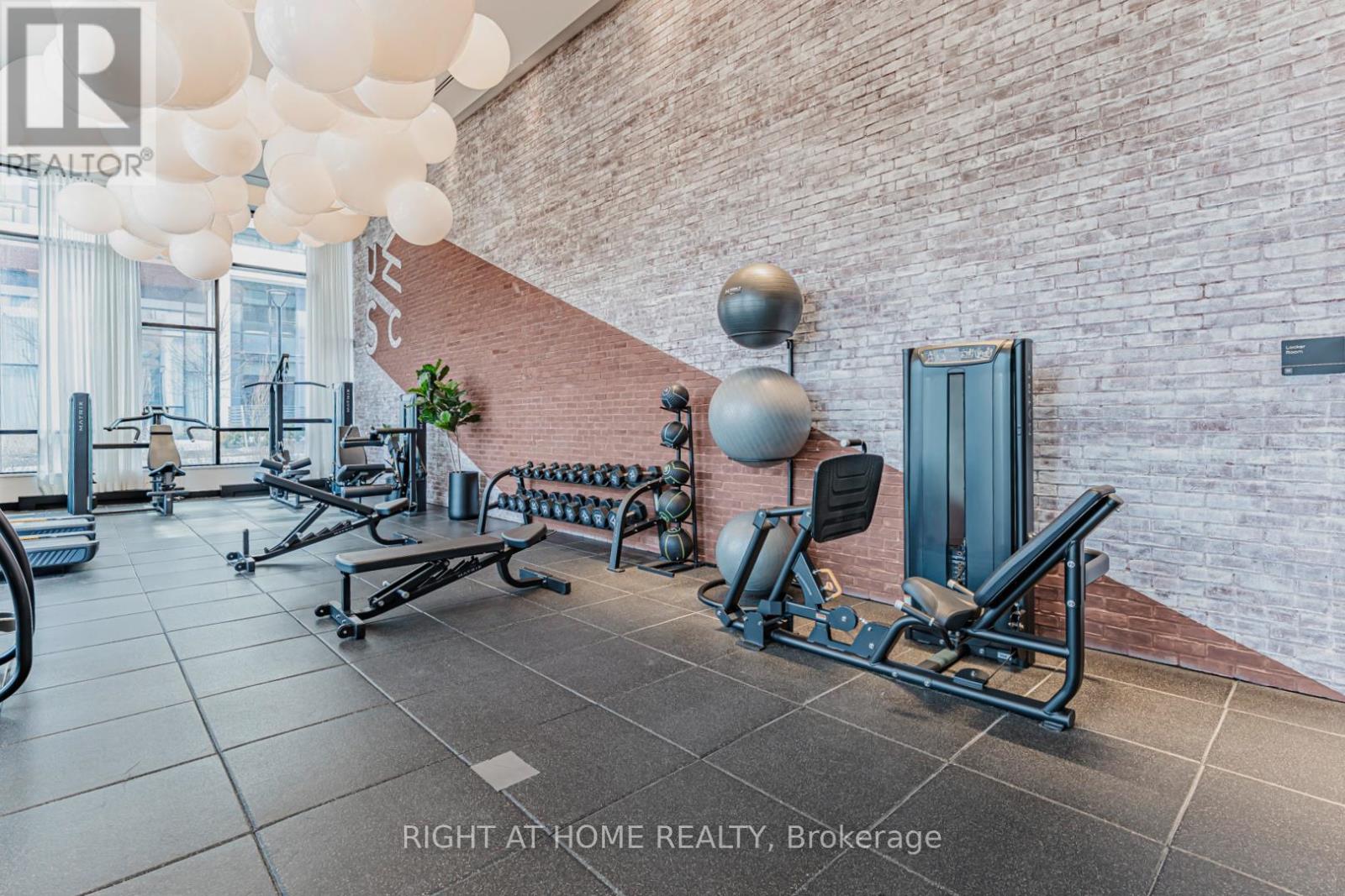 524 - 3200 William Coltson Avenue, Oakville, Ontario  L6H 7W6 - Photo 20 - W12980722