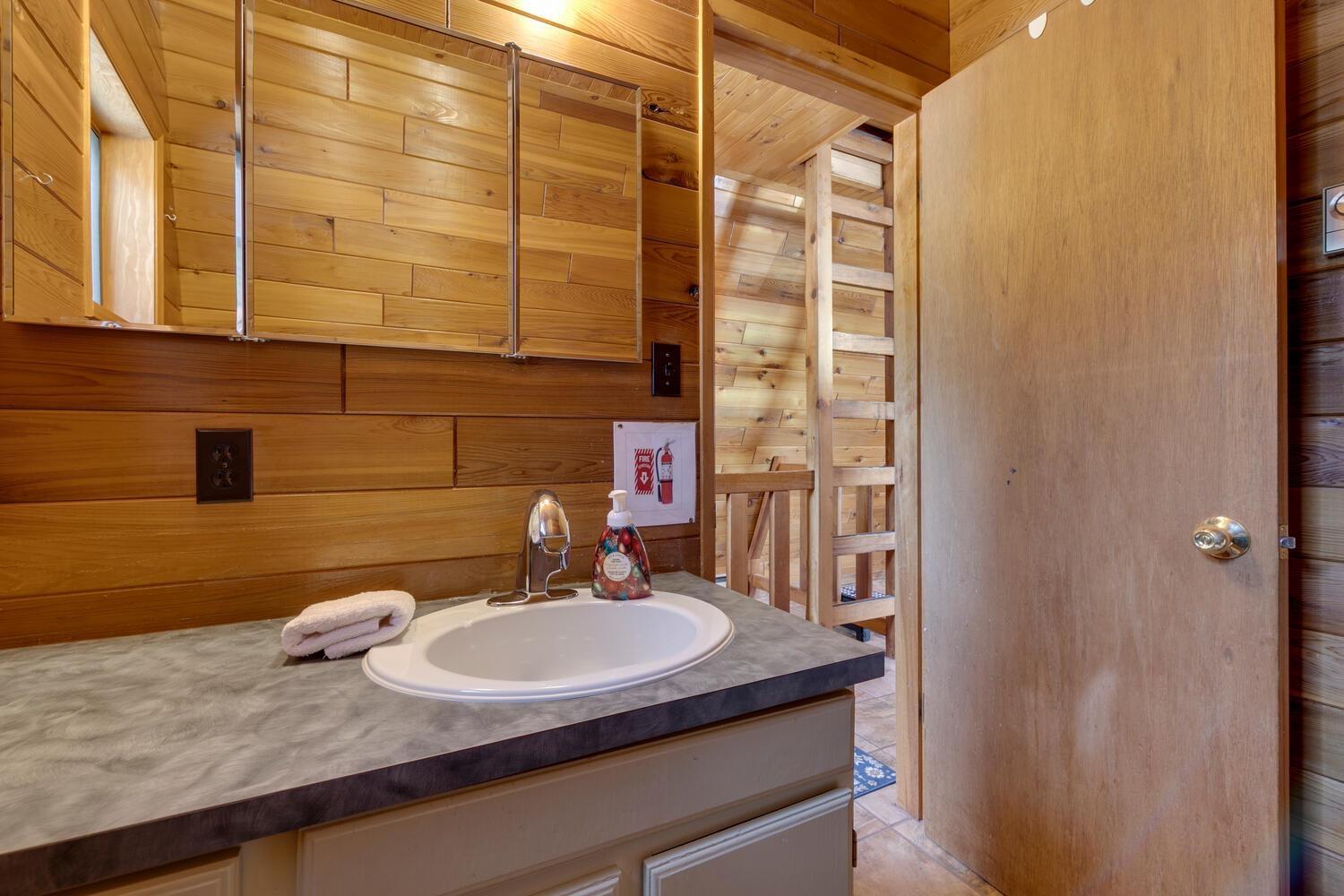 46890 Sakwi Creek Road, Mission, British Columbia  V0M 1A1 - Photo 19 - R3109646