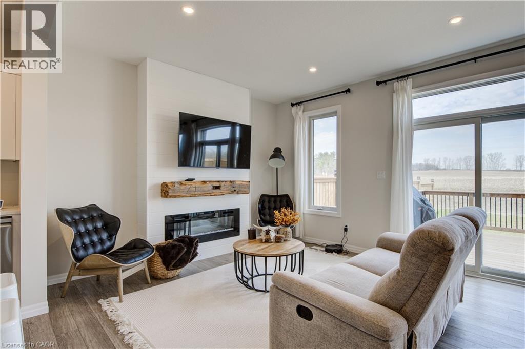 38 Canary Street, Tillsonburg, Ontario  N4G 0K3 - Photo 17 - 40817993