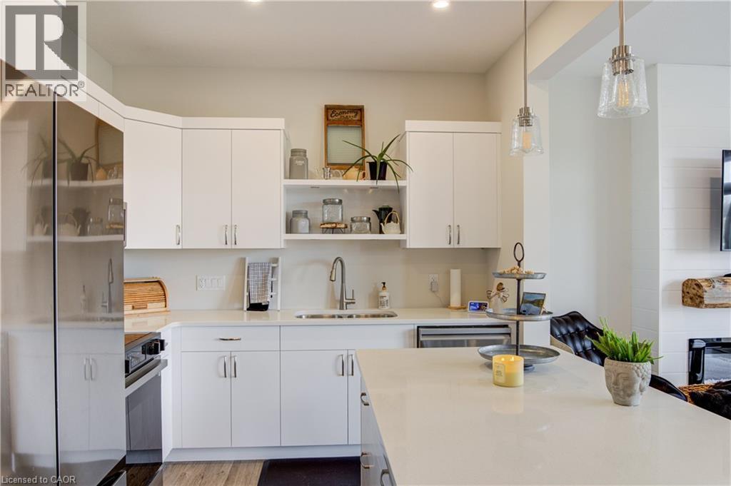 38 Canary Street, Tillsonburg, Ontario  N4G 0K3 - Photo 9 - 40817993