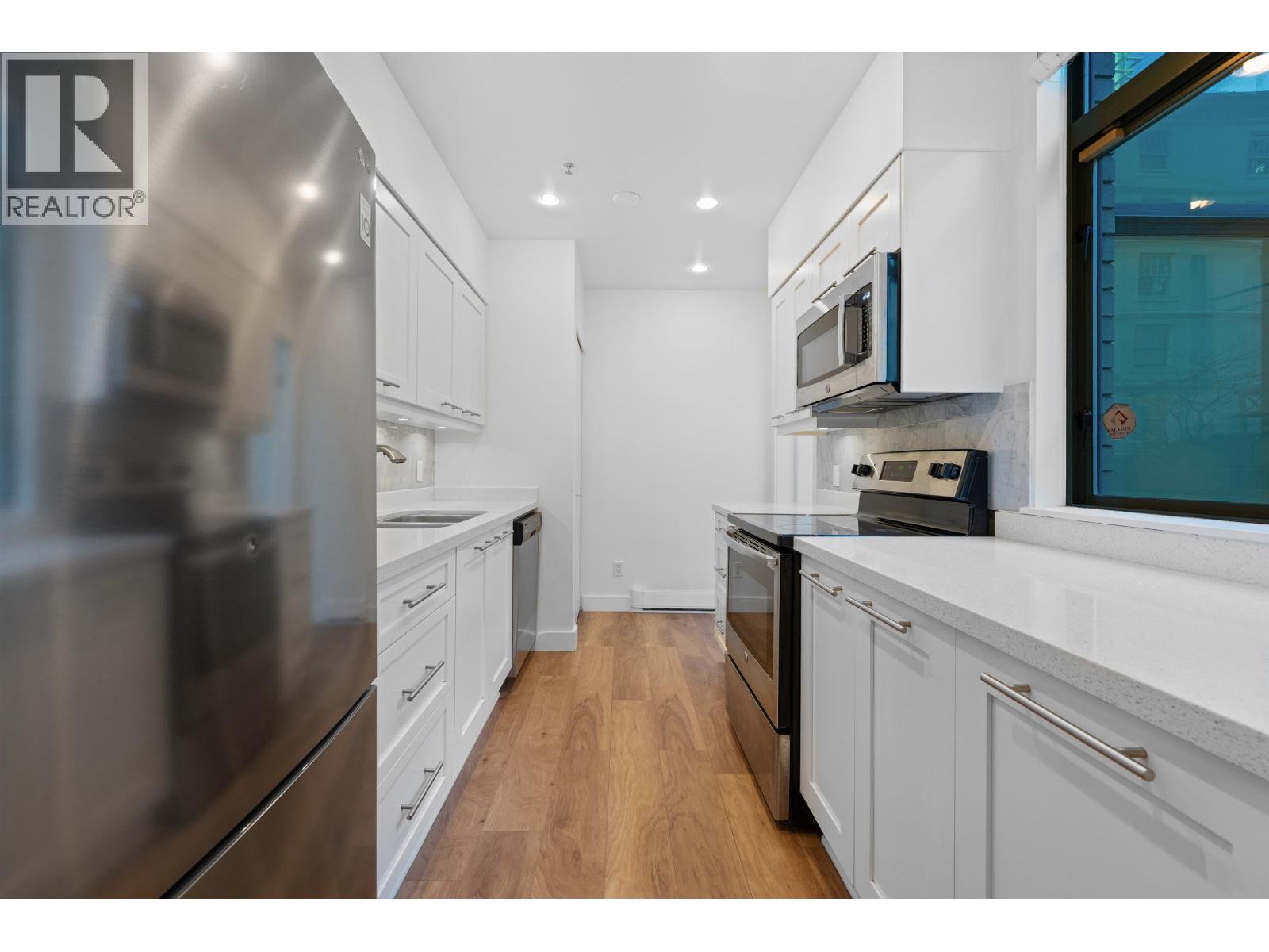 203 1238 Melville Street, Vancouver, British Columbia V6E 4N2 - Photo 14 - R3095797