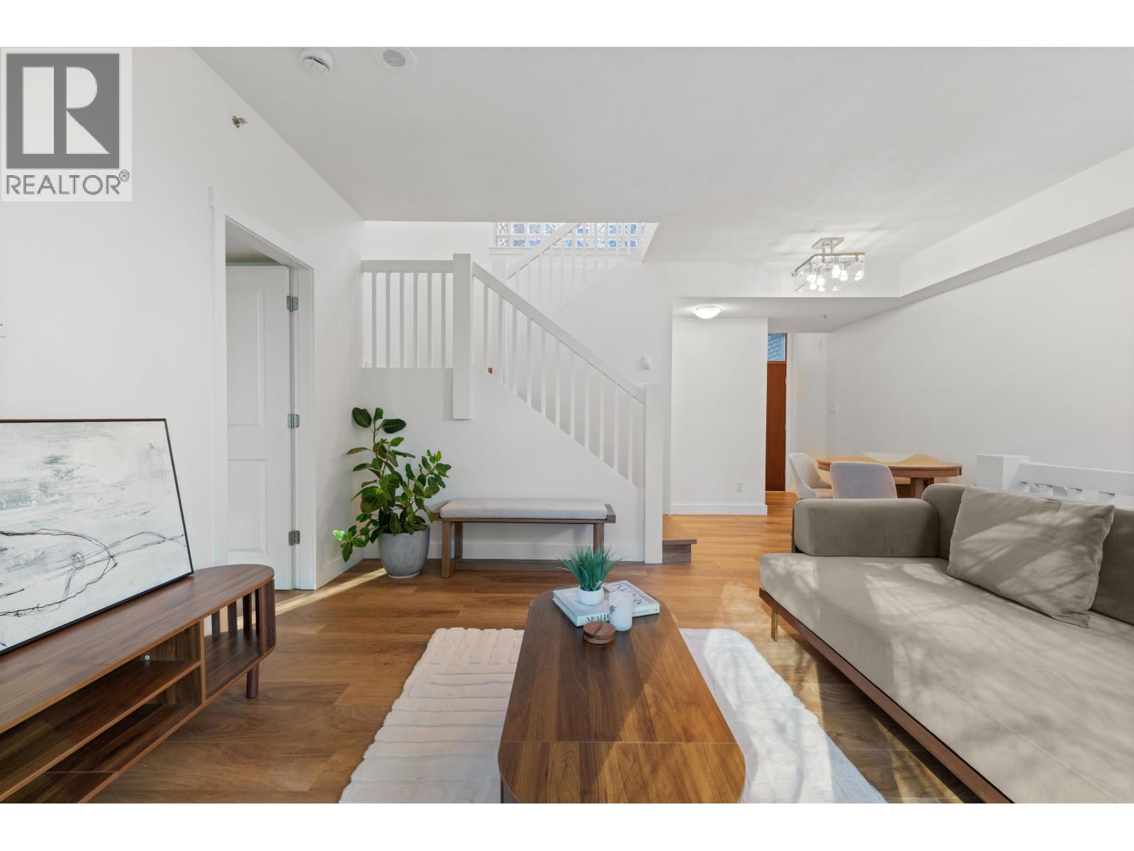 203 1238 Melville Street, Vancouver, British Columbia V6E 4N2 - Photo 5 - R3095797