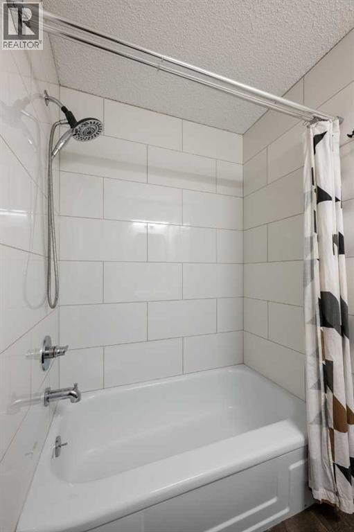 16 Lake Twintree Place Se, Calgary, Alberta  T2J 2X5 - Photo 29 - A2299355