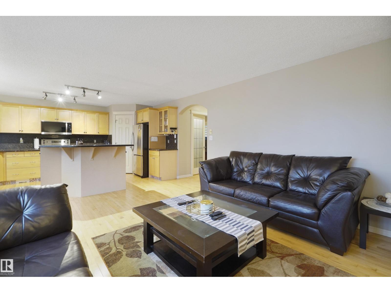 580 Glenwright Cr Nw, Edmonton, Alberta  T5T 6K8 - Photo 15 - E4479099