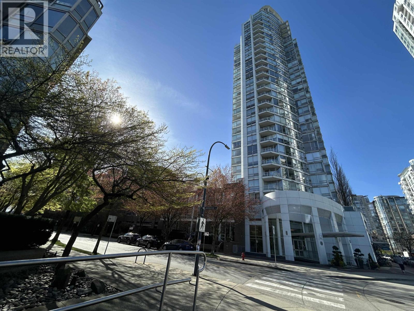1901 1201 Marinaside Crescent, Vancouver, British Columbia  V6Z 2V2 - Photo 1 - R3109295