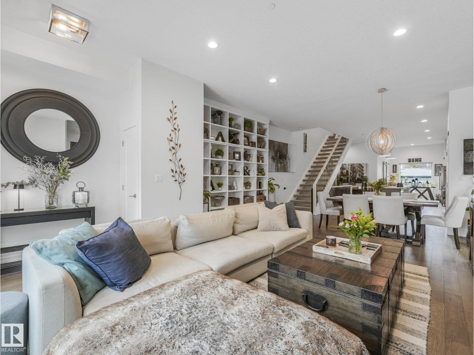 6720 105a St Nw, Edmonton, Alberta  T6H 2R2 - Photo 4 - E4481545