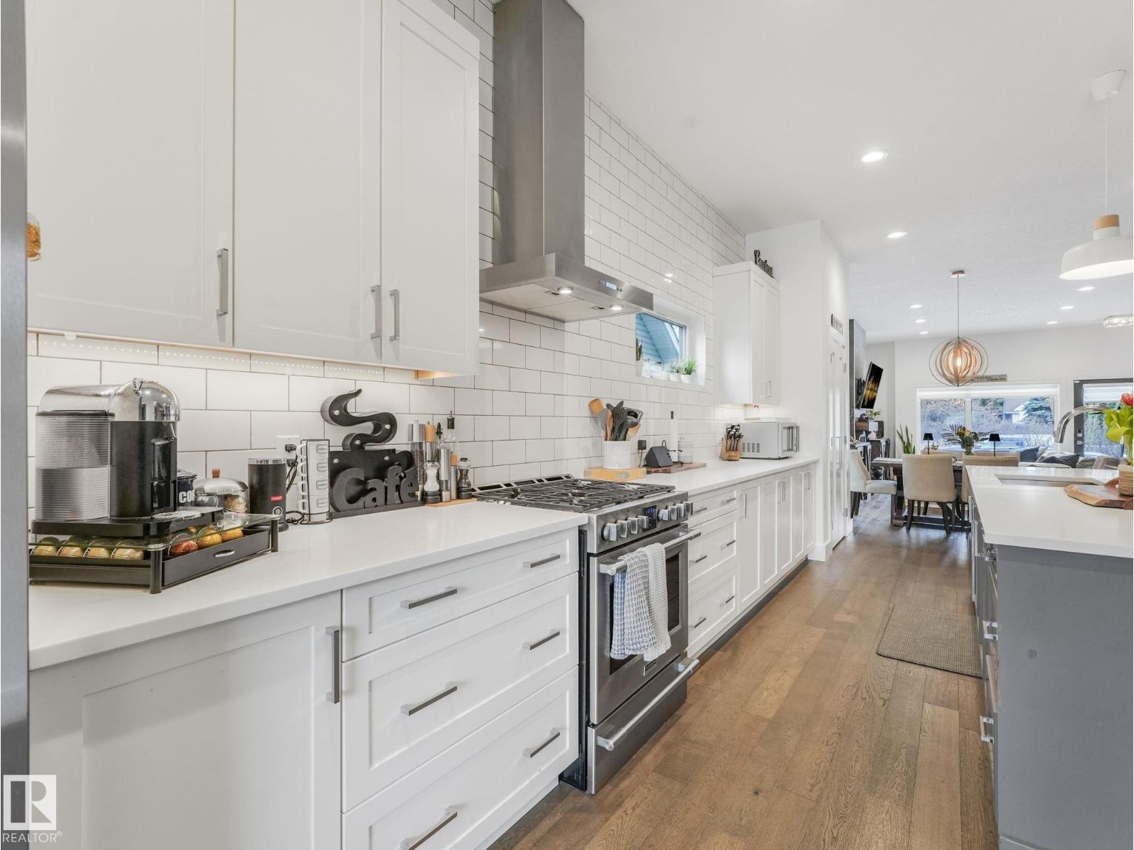 6720 105a St Nw, Edmonton, Alberta  T6H 2R2 - Photo 5 - E4481545