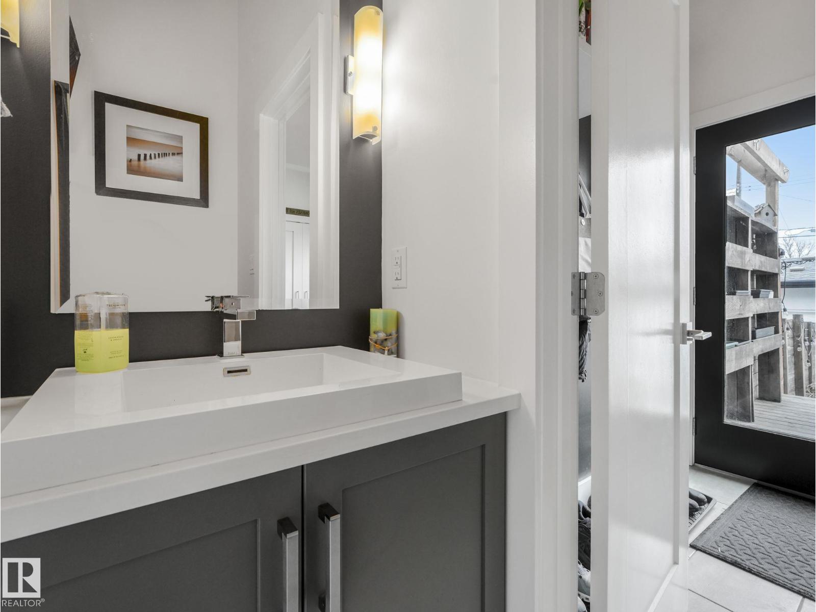 6720 105a St Nw, Edmonton, Alberta  T6H 2R2 - Photo 9 - E4481545