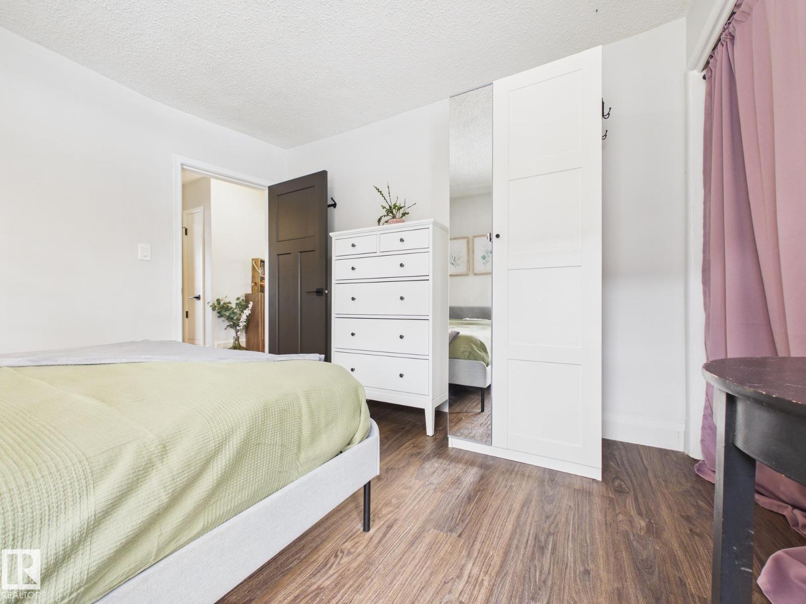 8746 84 Av Nw, Edmonton, Alberta  T6C 1E2 - Photo 22 - E4481549