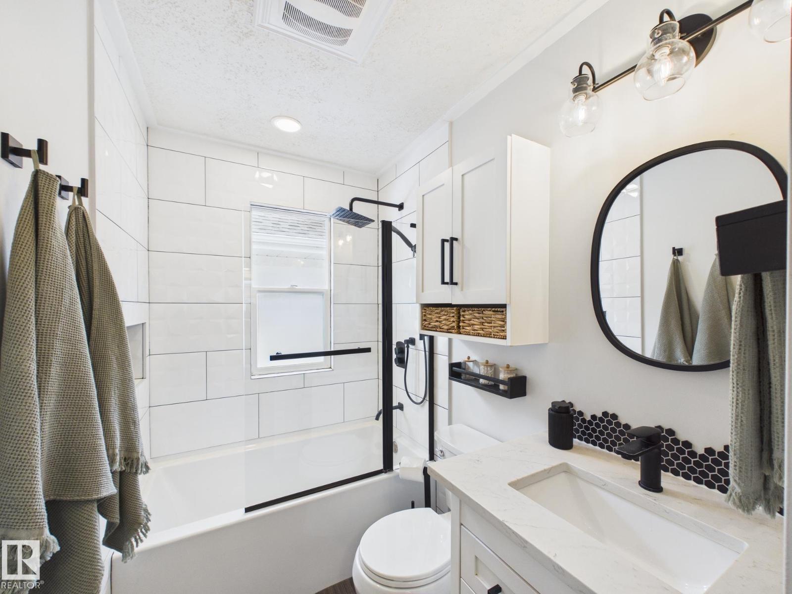 8746 84 Av Nw, Edmonton, Alberta  T6C 1E2 - Photo 19 - E4481549