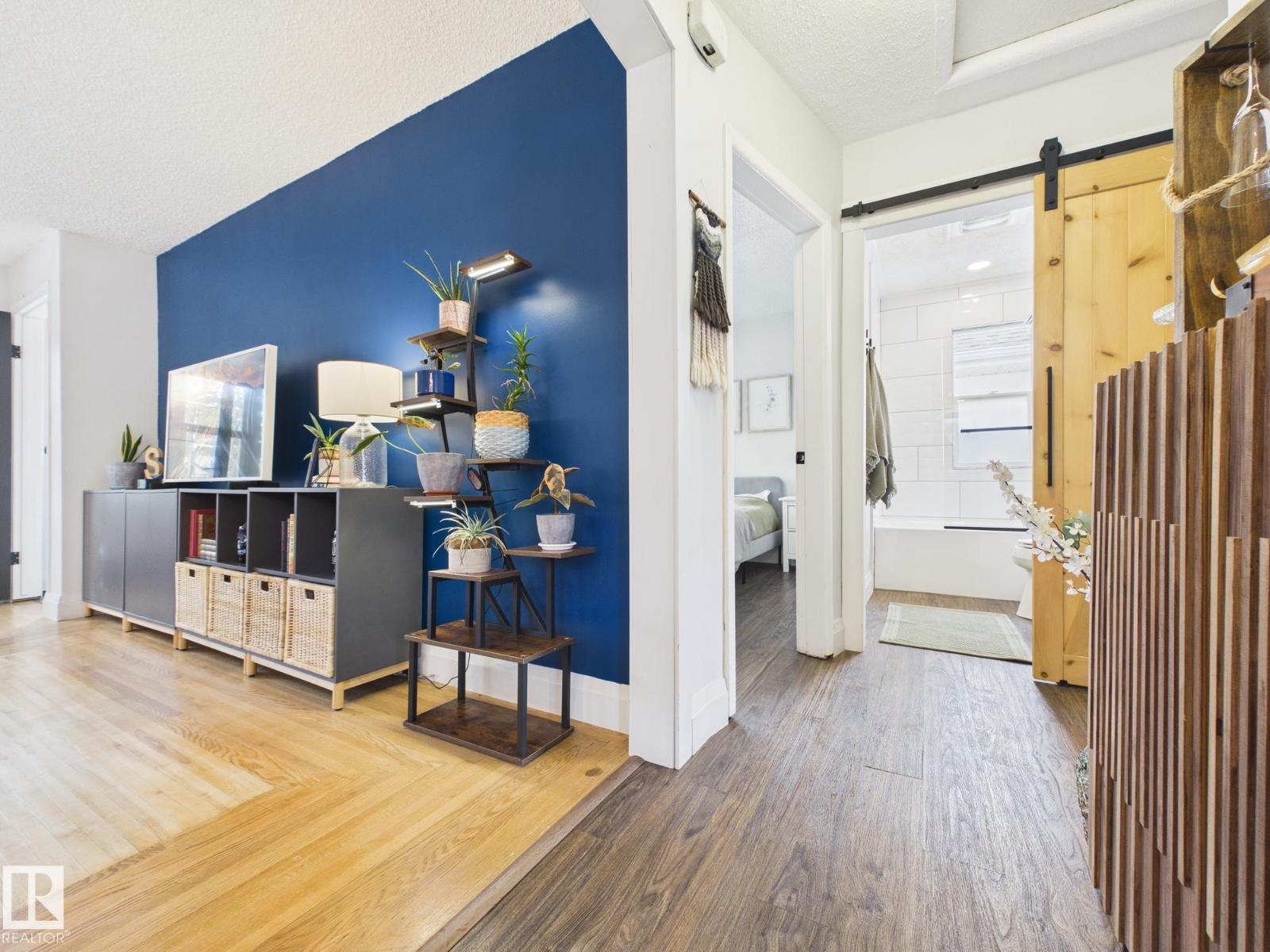 8746 84 Av Nw, Edmonton, Alberta  T6C 1E2 - Photo 18 - E4481549