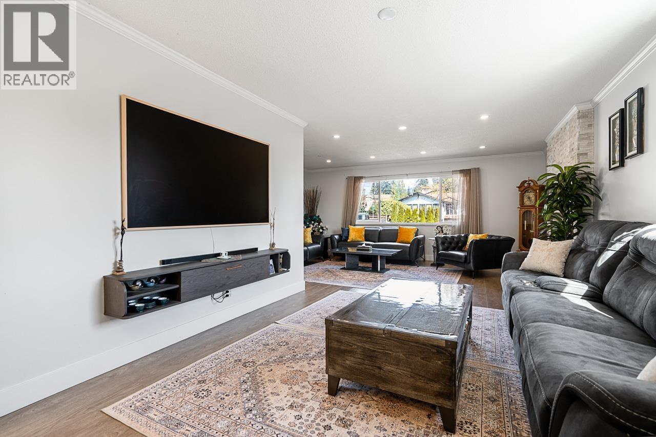 2333 Kirkstone Road, North Vancouver, British Columbia  V7J 3M1 - Photo 7 - R3109628