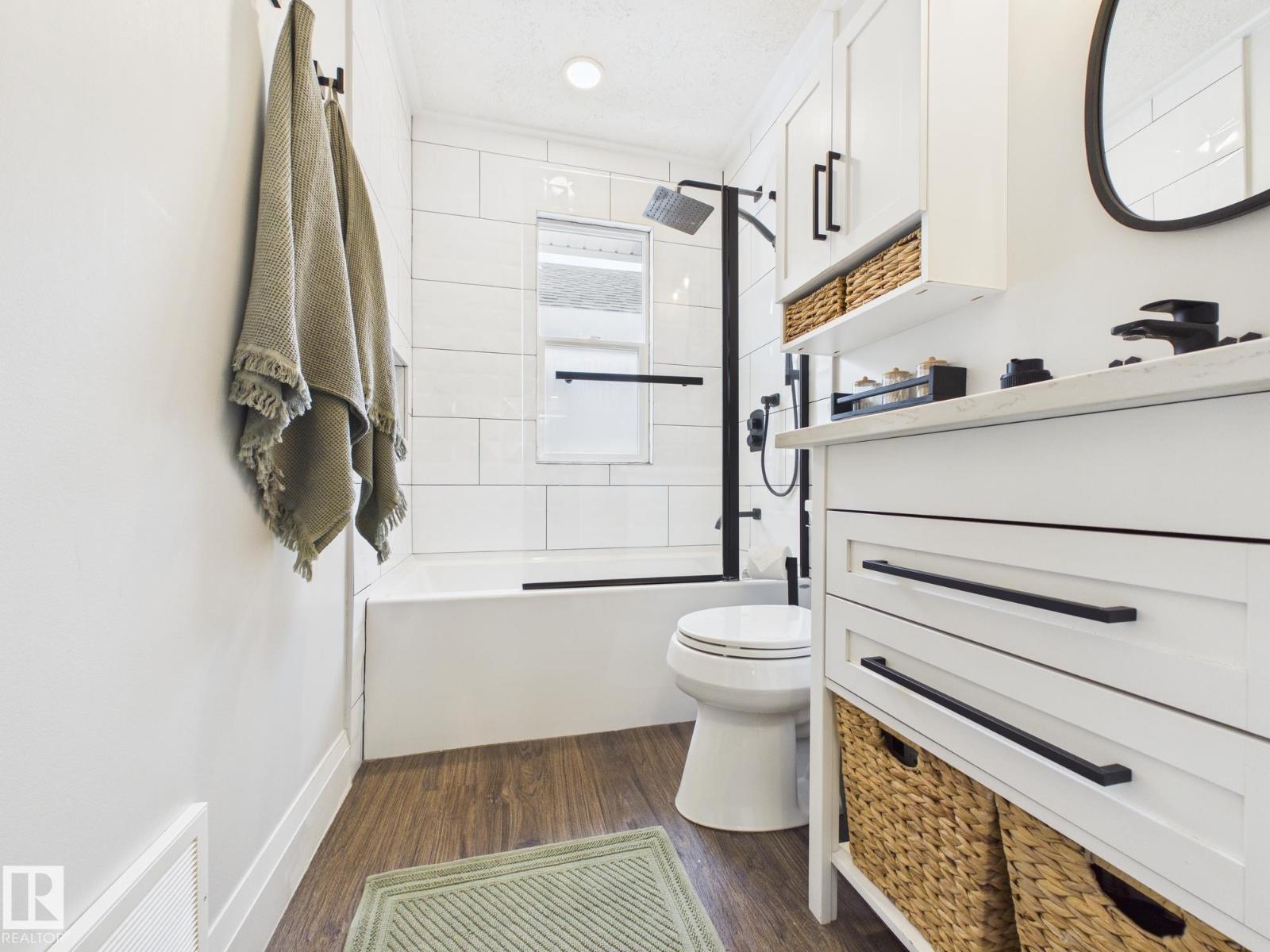 8746 84 Av Nw, Edmonton, Alberta  T6C 1E2 - Photo 48 - E4481549