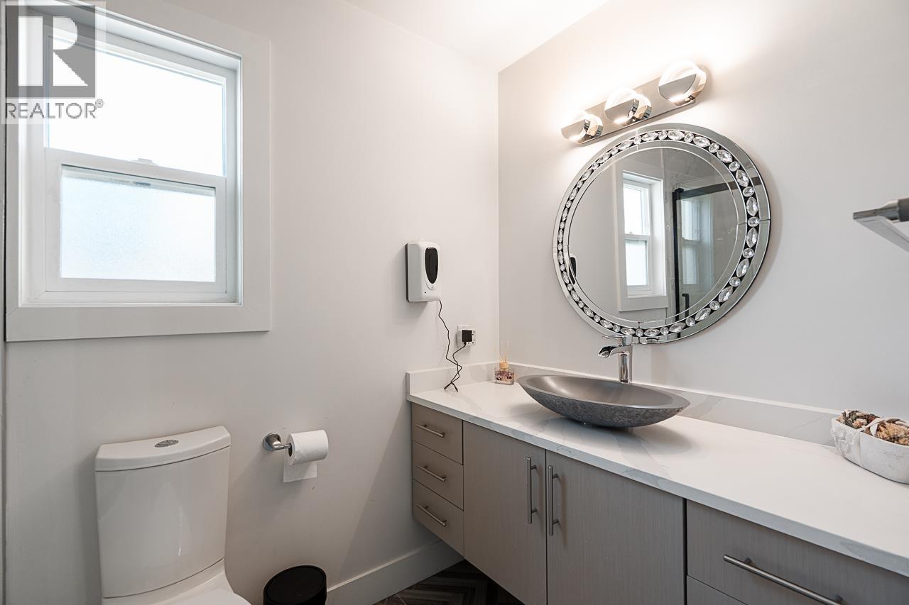 2333 Kirkstone Road, North Vancouver, British Columbia  V7J 3M1 - Photo 16 - R3109628