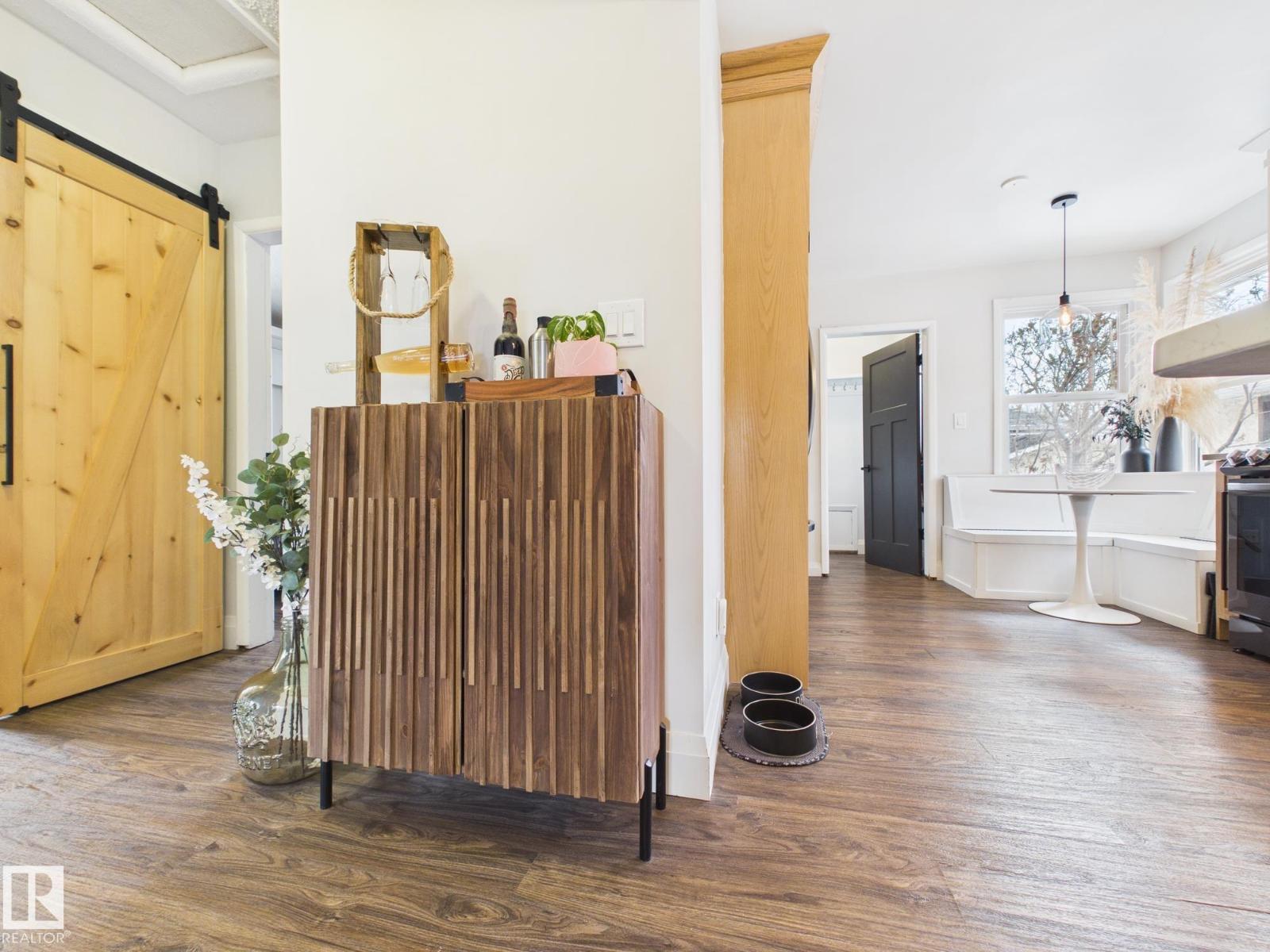 8746 84 Av Nw, Edmonton, Alberta  T6C 1E2 - Photo 27 - E4481549