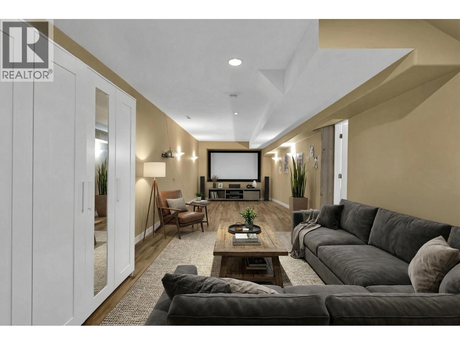 19683 Joyner Place, Pitt Meadows, British Columbia  V3Y 2S3 - Photo 20 - R3109157