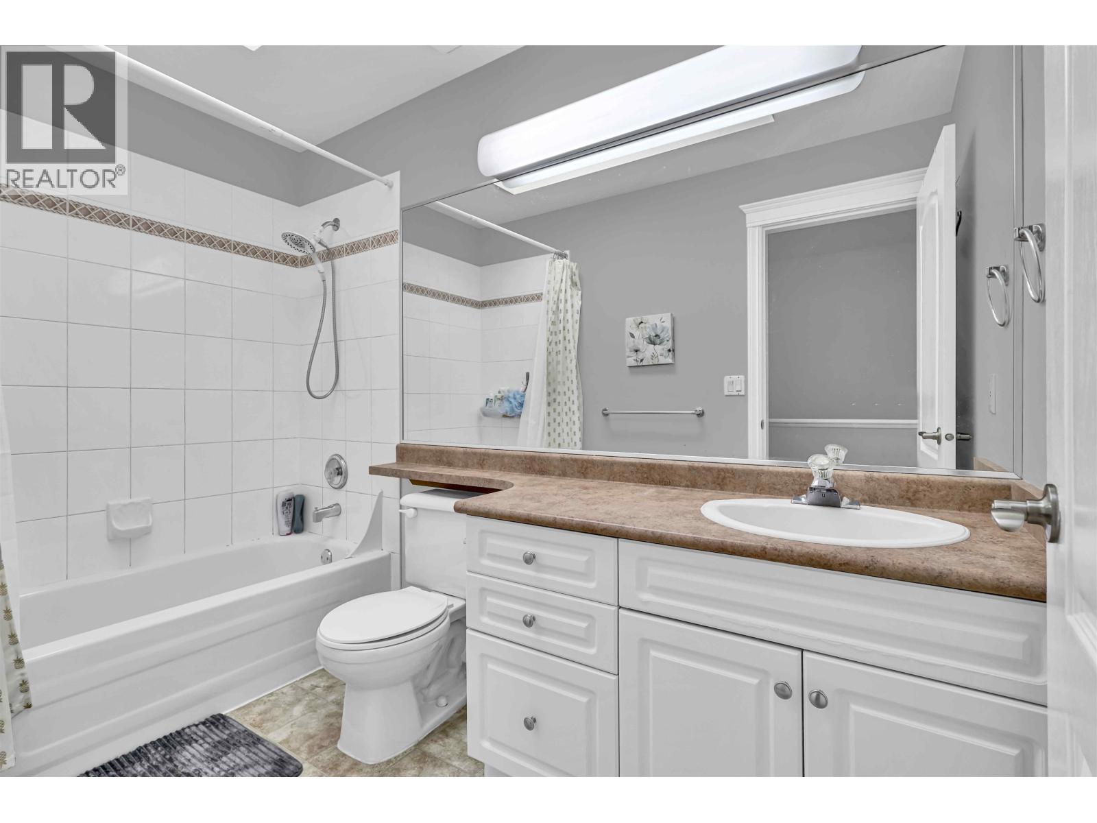 19683 Joyner Place, Pitt Meadows, British Columbia  V3Y 2S3 - Photo 17 - R3109157