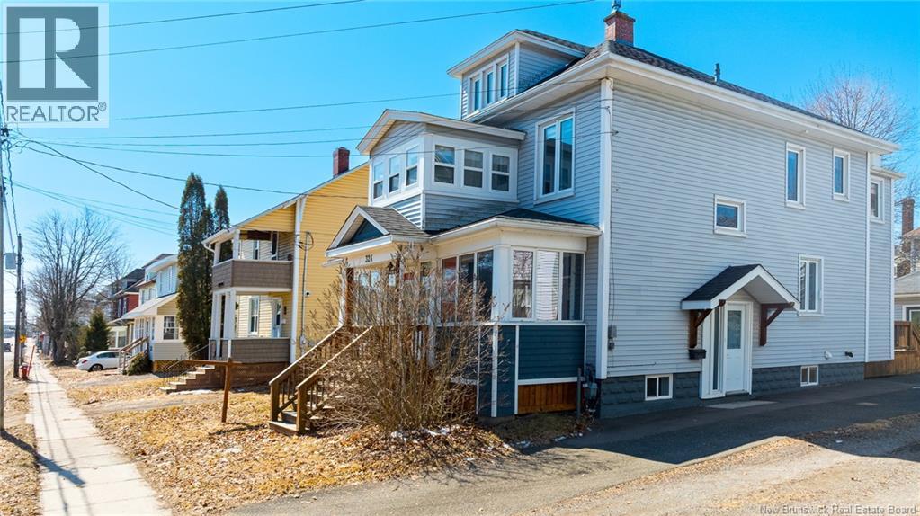 324 High St, Moncton, New Brunswick  E1C 6C3 - Photo 3 - NB136010