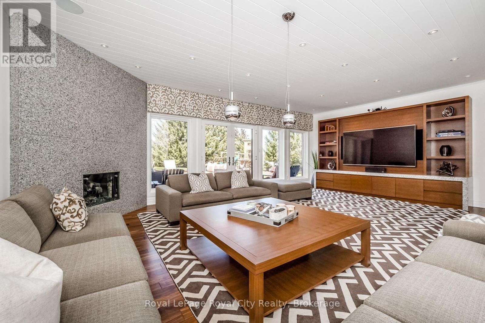 20 Fox Run Drive, Puslinch, Ontario  N0B 2J0 - Photo 9 - X12968154