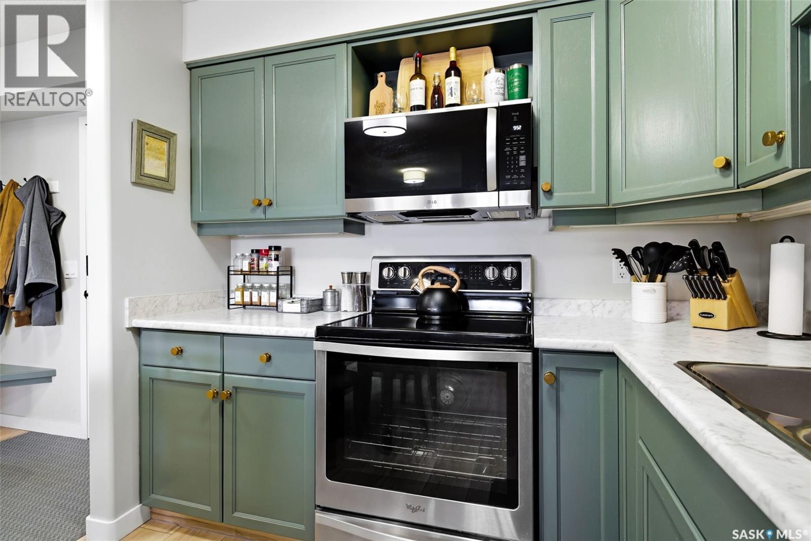 303 100 5th Avenue, Regina Beach, Saskatchewan  S0G 4C0 - Photo 8 - SK032561