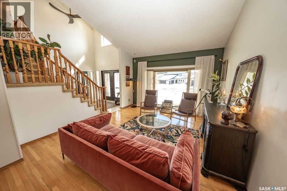 715 Emerald Bay, Saskatoon, Saskatchewan  S7J 4E3 - Photo 5 - SK032541