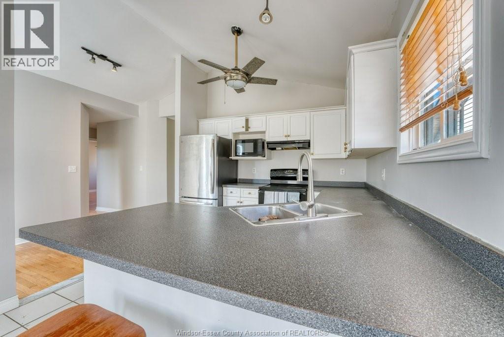 655 Michael Drive, Tecumseh, Ontario  N8N 4N2 - Photo 12 - 26007190