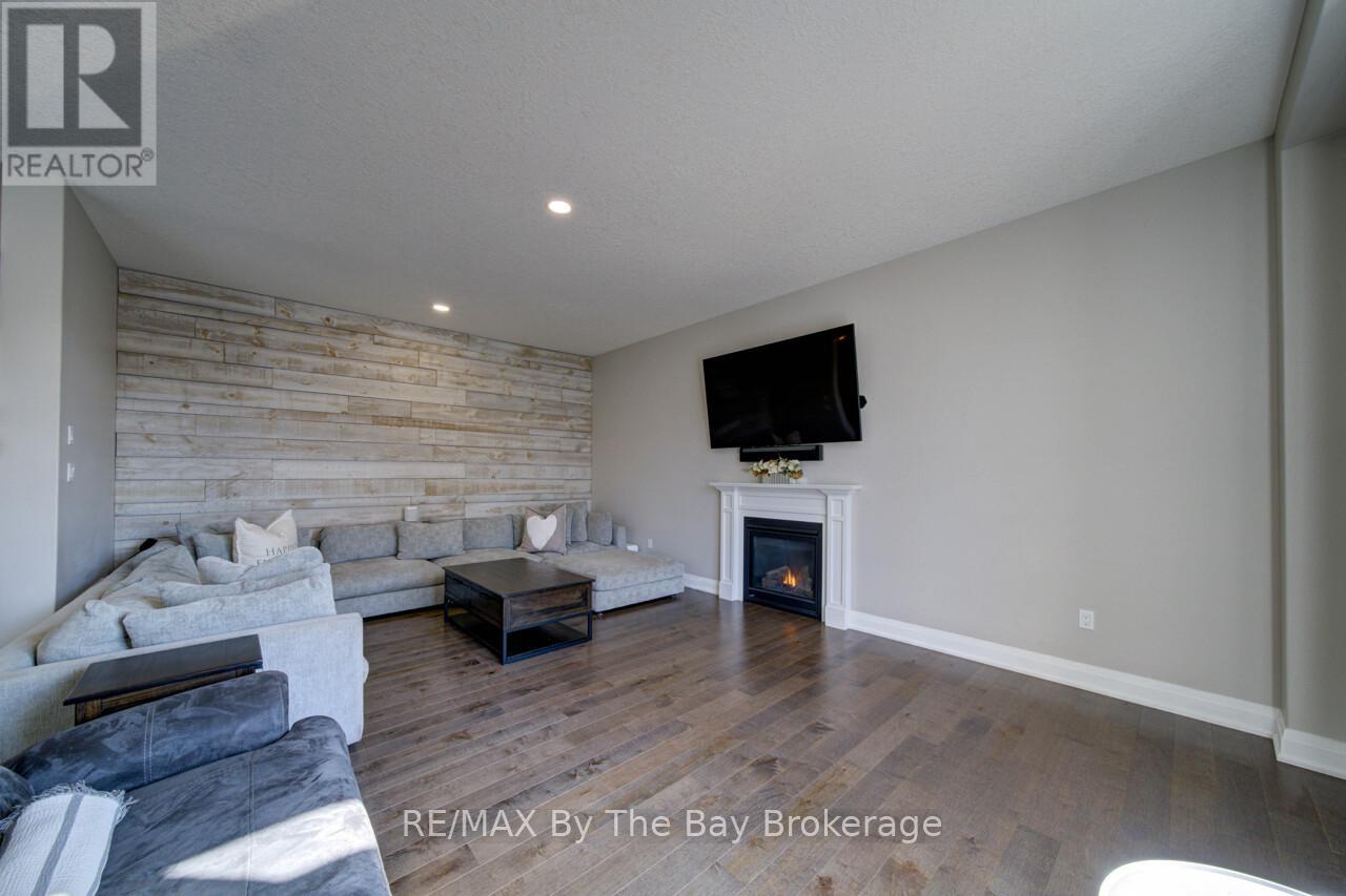 39 Gilpin Crescent, Collingwood, Ontario  L9Y 0Z1 - Photo 18 - S12980736