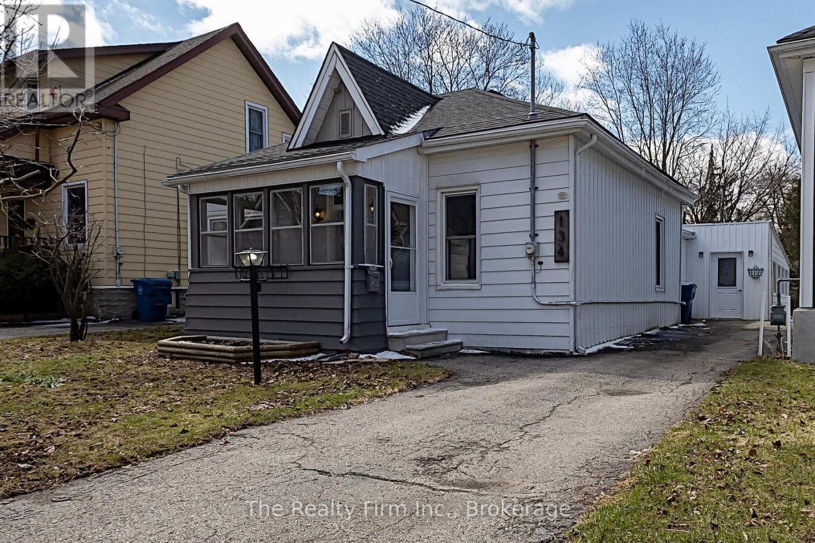 134 WELL STREET, Stratford, Ontario