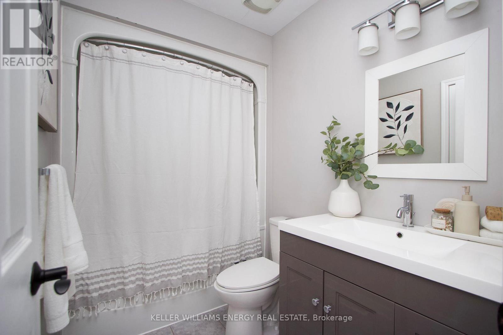 38 Hutton Place, Clarington, Ontario  L1C 5K1 - Photo 22 - E12980740