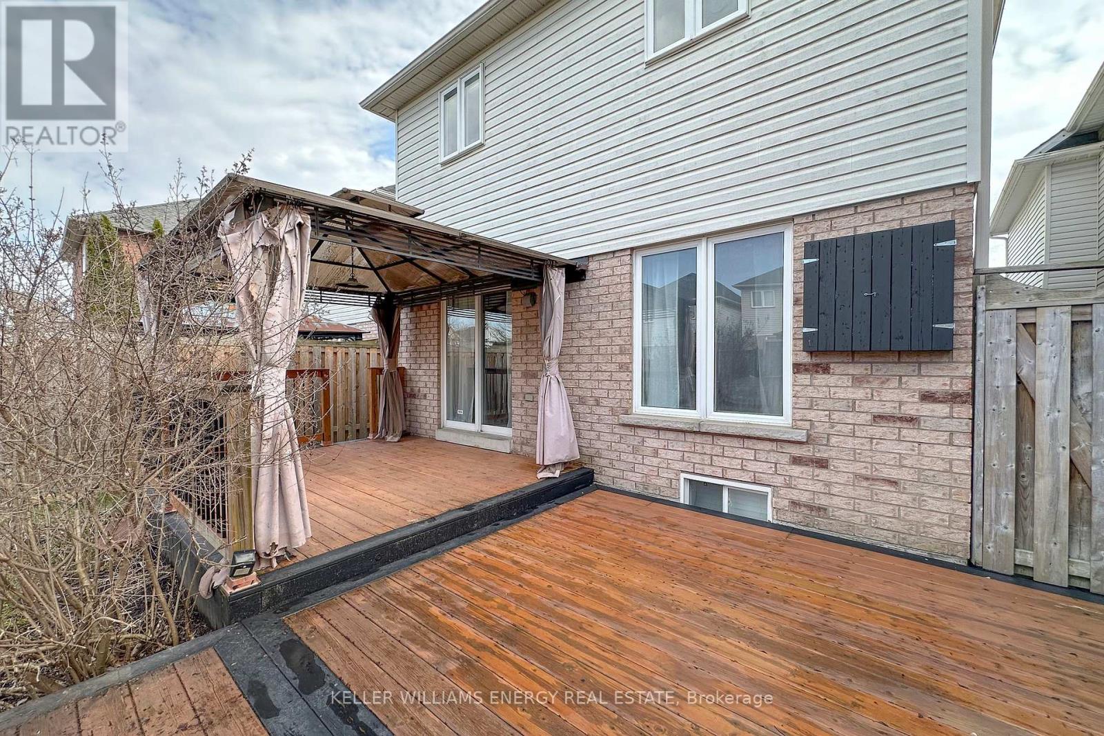 38 Hutton Place, Clarington, Ontario  L1C 5K1 - Photo 34 - E12980740