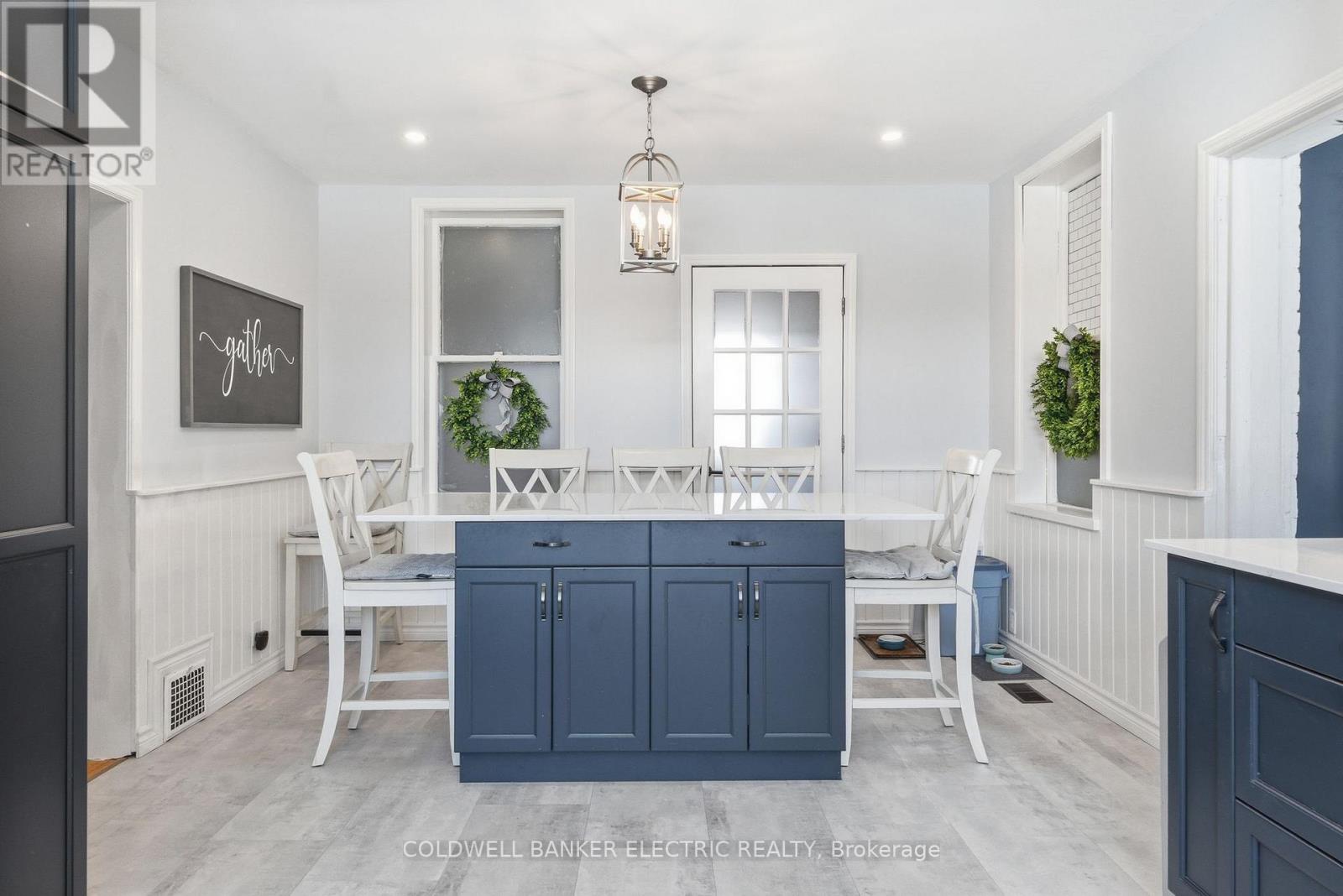 36 Ermatinger Street, Selwyn, Ontario K0L 2H0 - Photo 21 - X12980838