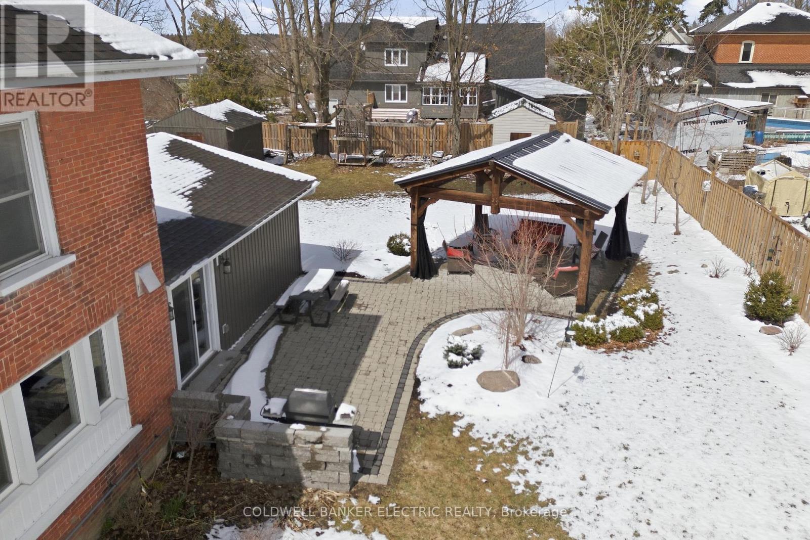 36 Ermatinger Street, Selwyn, Ontario K0L 2H0 - Photo 40 - X12980838