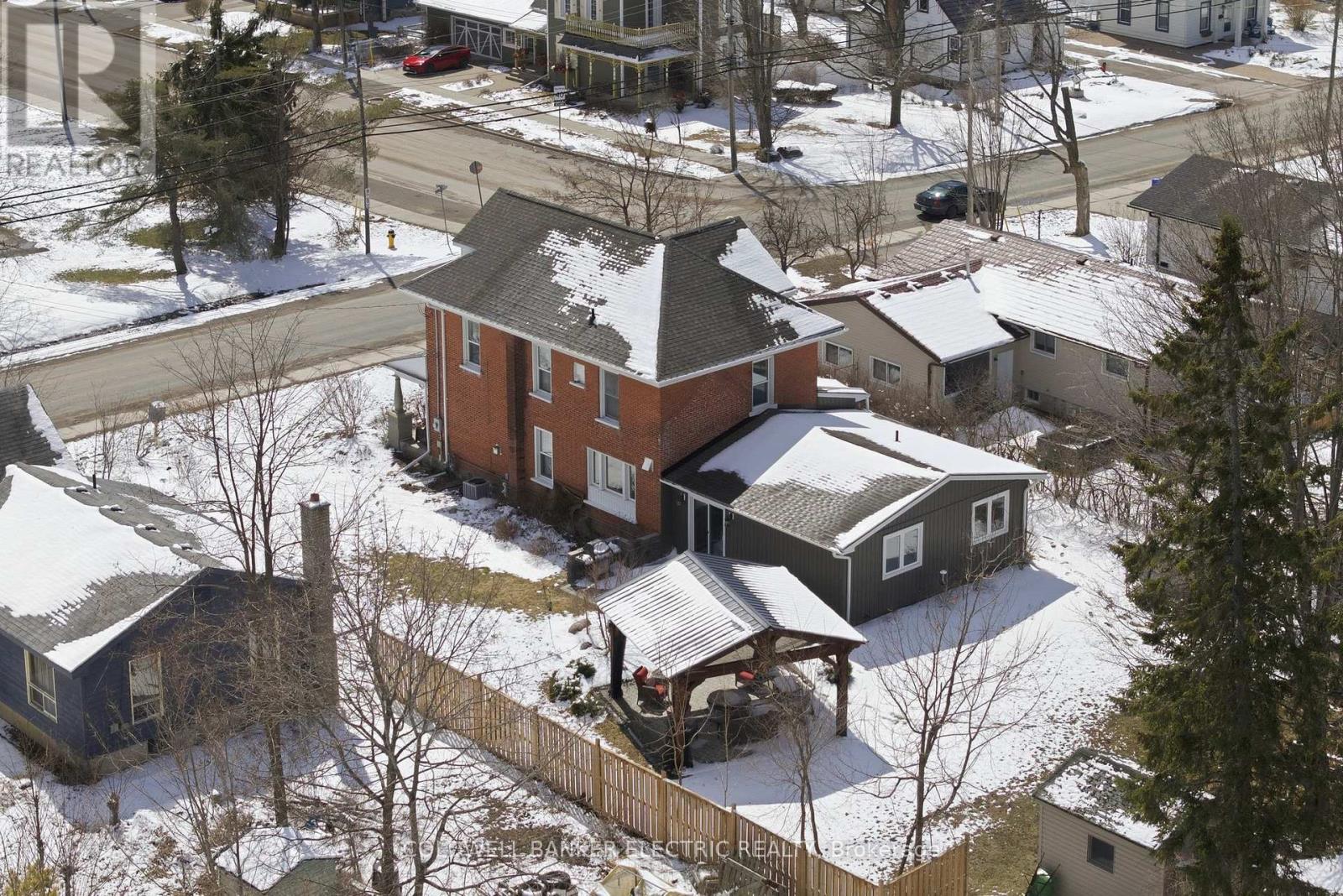 36 Ermatinger Street, Selwyn, Ontario K0L 2H0 - Photo 43 - X12980838