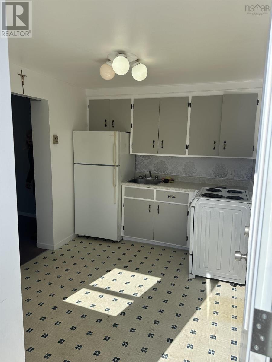 1334 Main Street, Glace Bay, Nova Scotia  B1A 5A7 - Photo 27 - 202605482