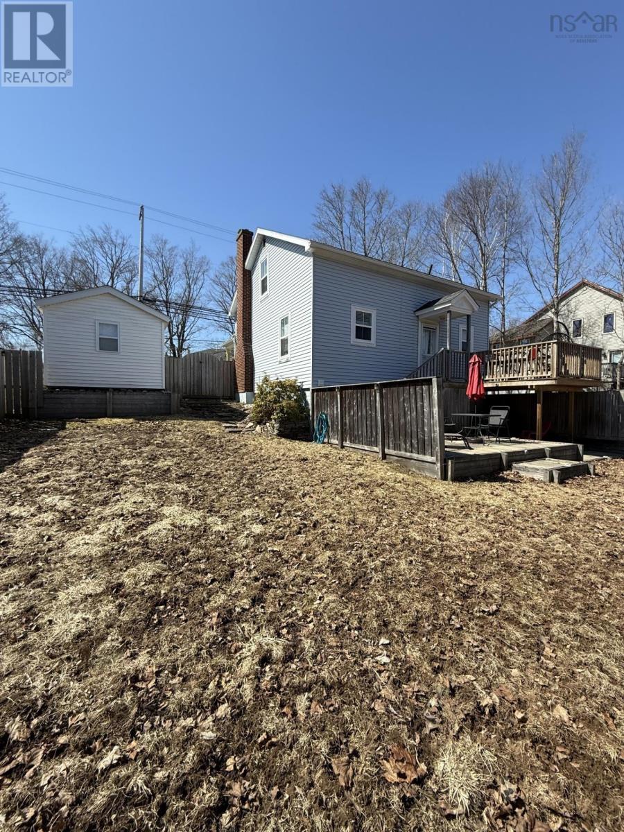 114 Hawthorne Street, Antigonish, Nova Scotia  B2G 1A9 - Photo 2 - 202606763