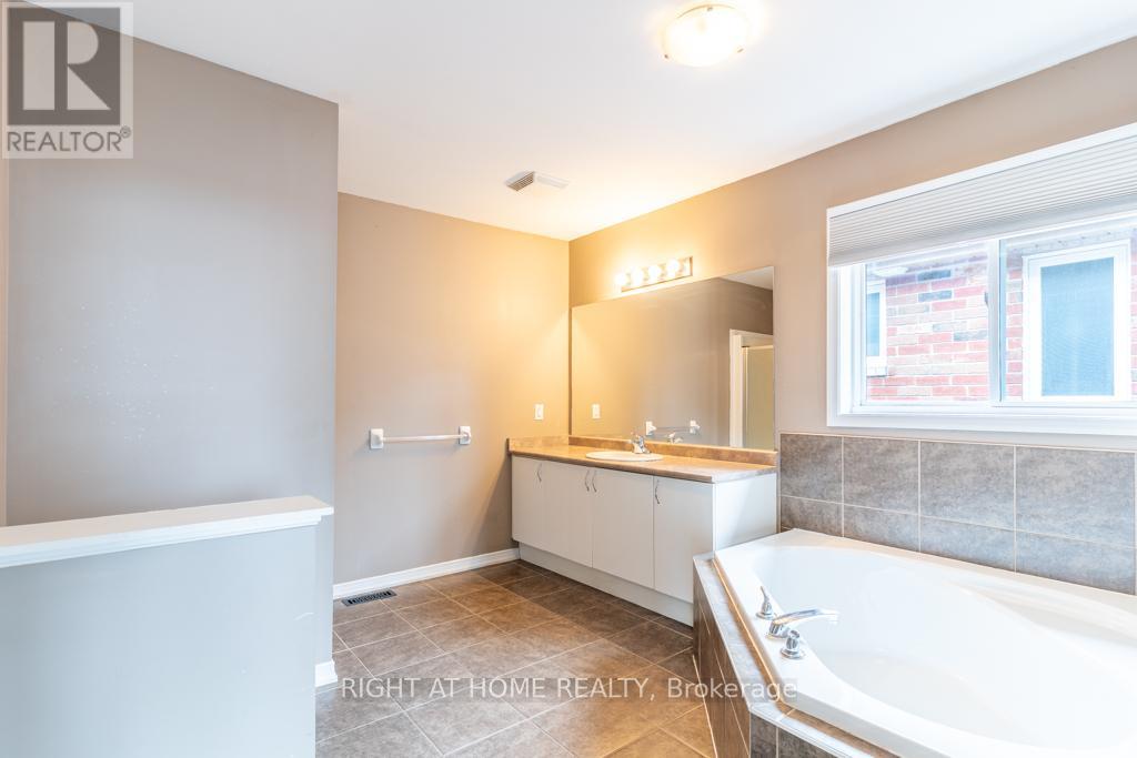 1373 Hunter Street, Innisfil, Ontario  L9S 0H5 - Photo 22 - N12954906