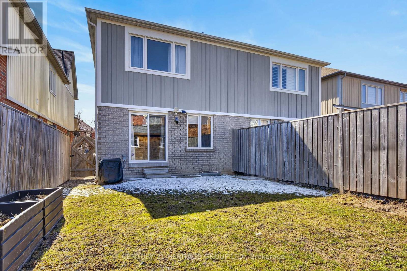 44 Acorn Lane, Bradford West Gwillimbury, Ontario  L3Z 0H6 - Photo 41 - N12975348