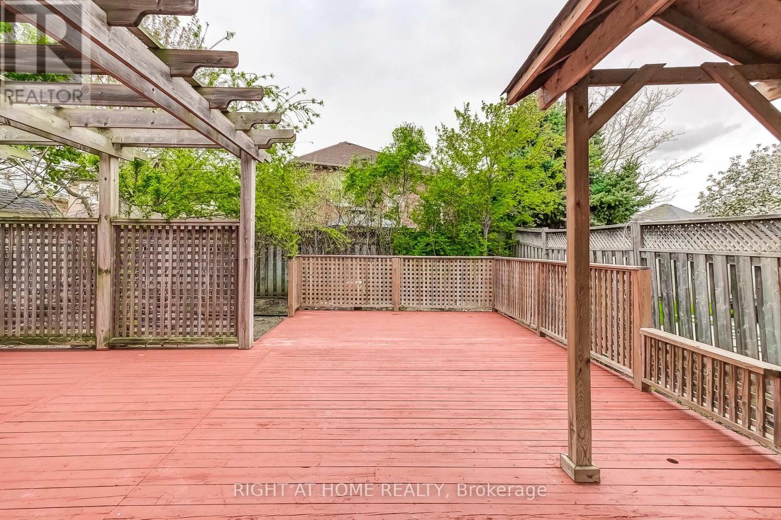 36 Mapleshade Drive, Brampton, Ontario  L7A 1J1 - Photo 46 - W12809796