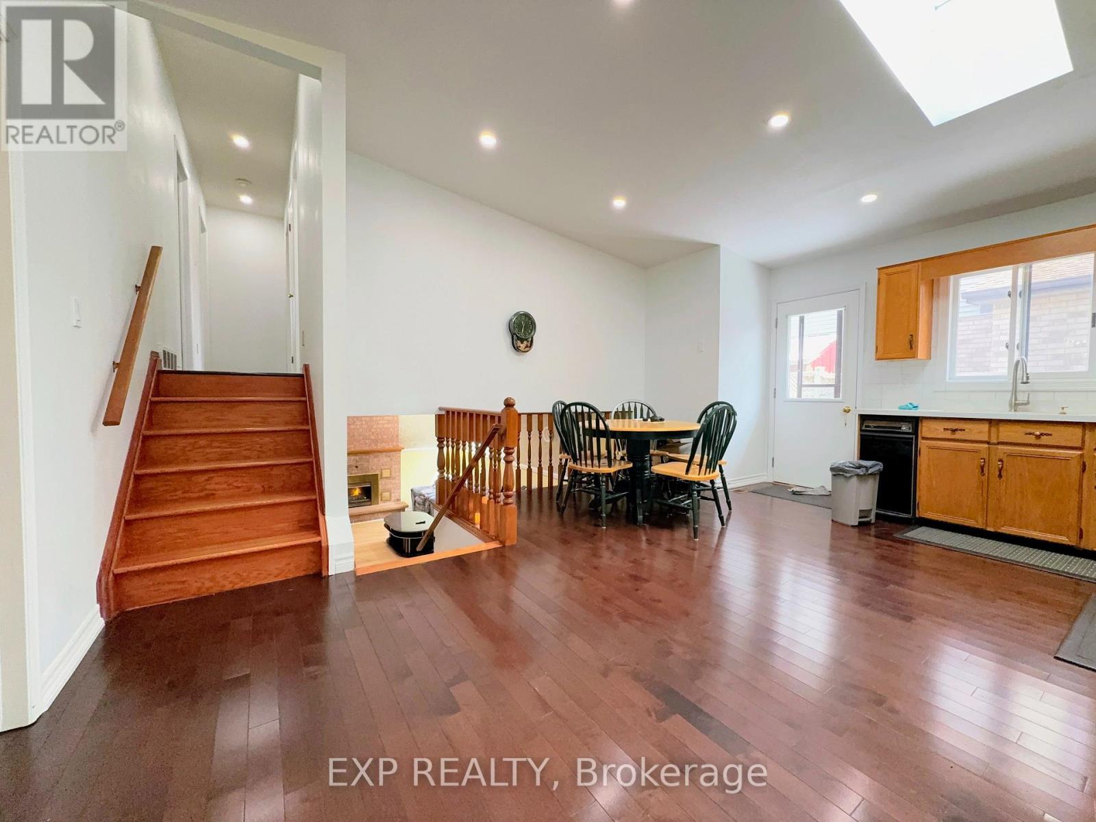 173 Ashley Crescent, London South, Ontario  N6E 3R1 - Photo 6 - X12980732