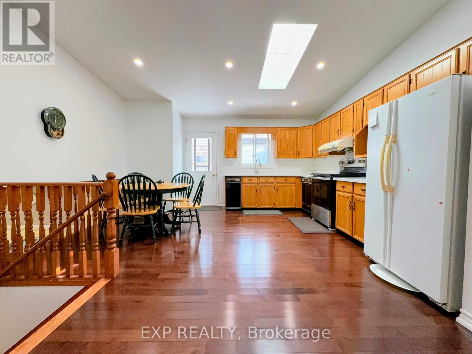 173 Ashley Crescent, London South, Ontario  N6E 3R1 - Photo 7 - X12980732