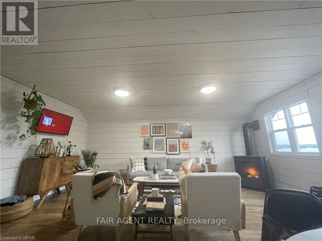 48 Wilson Lake Crescent, Parry Sound Remote Area, Ontario  P0H 1Y0 - Photo 30 - X12980830