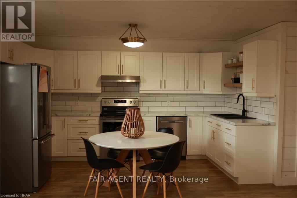 48 Wilson Lake Crescent, Parry Sound Remote Area, Ontario  P0H 1Y0 - Photo 33 - X12980830