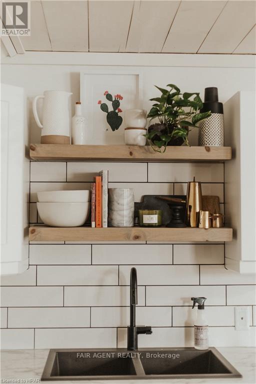 48 Wilson Lake Crescent, Parry Sound Remote Area, Ontario  P0H 1Y0 - Photo 34 - X12980830